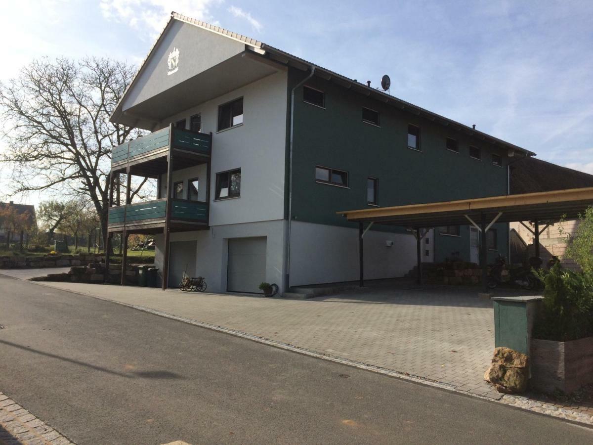 Messewohnung Rehdorf Оберасбах Экстерьер фото